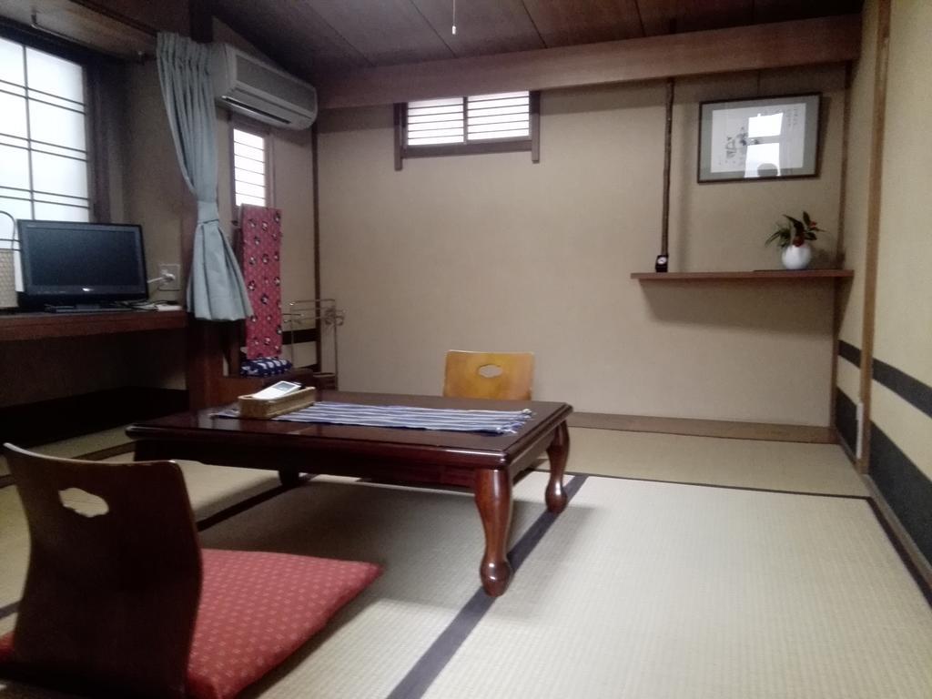 Ryokan Nakajimaya Kyoto Exteriör bild